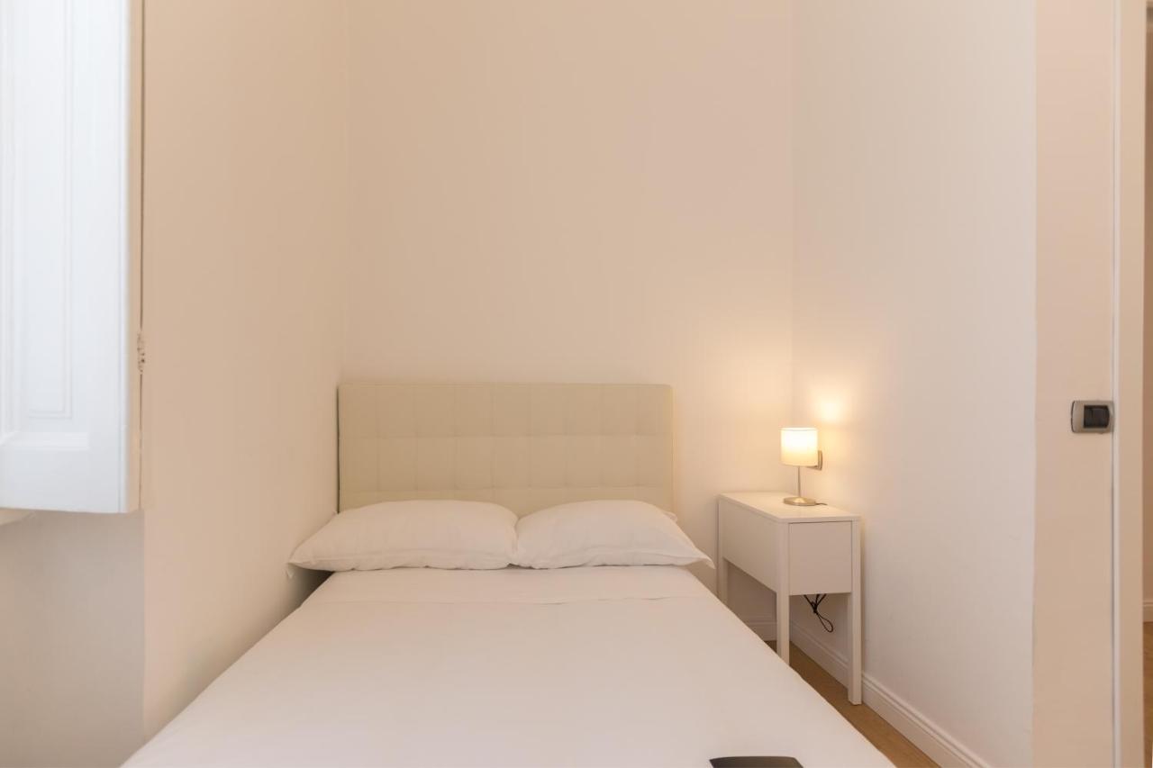 Hemeras Boutique Homes - Design Apartments In Milan Center מראה חיצוני תמונה